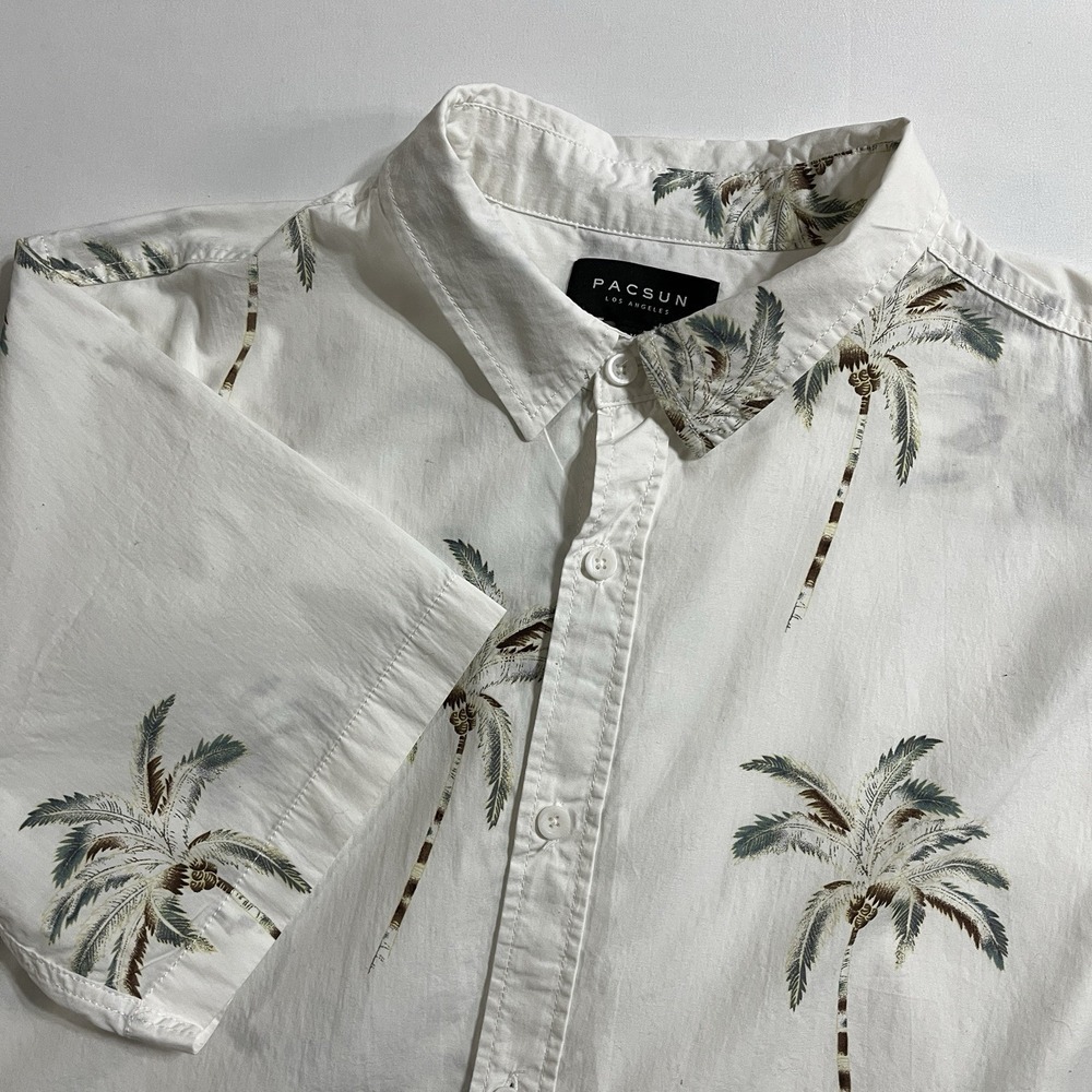 PacSun Mens Short Sleeve Button Down Shirt White Palm Tree Tropical XL T7-178